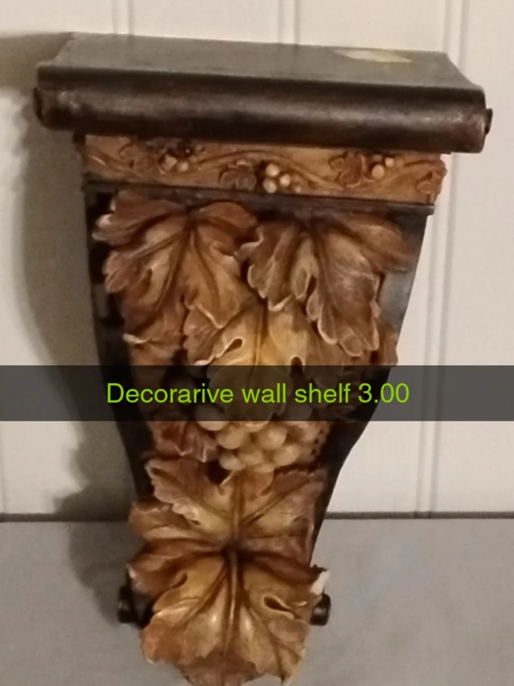 Decorative Brown Gilded Wall Shelf Bracket
